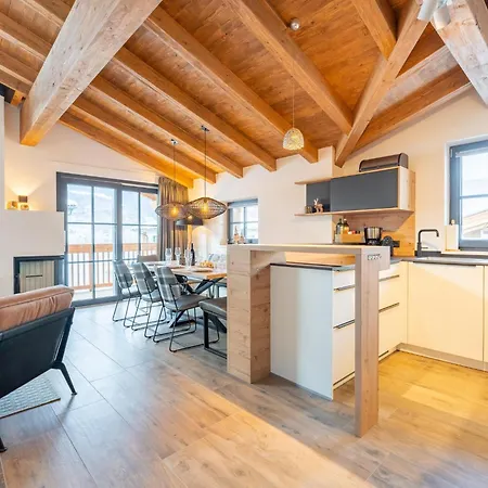 Tauernlodge Salzach 度假居 尼登希尔
