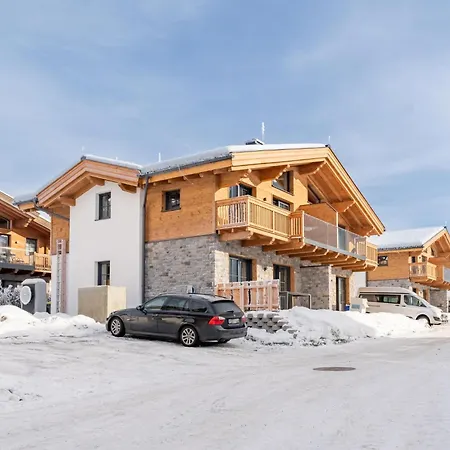 Tauernlodge Salzach 度假居 尼登希尔